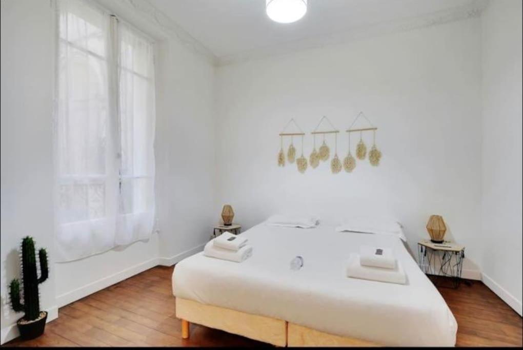 Appartement Magnifique Paris 18 Eksteriør billede