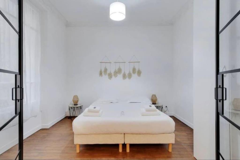 Appartement Magnifique Paris 18 Eksteriør billede