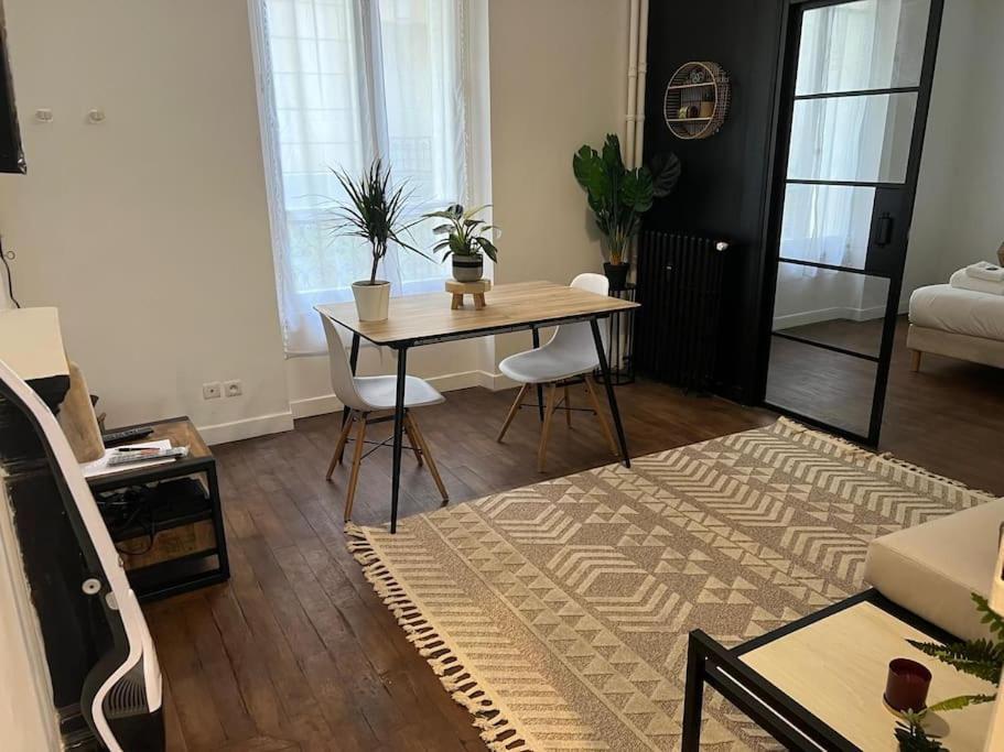 Appartement Magnifique Paris 18 Eksteriør billede