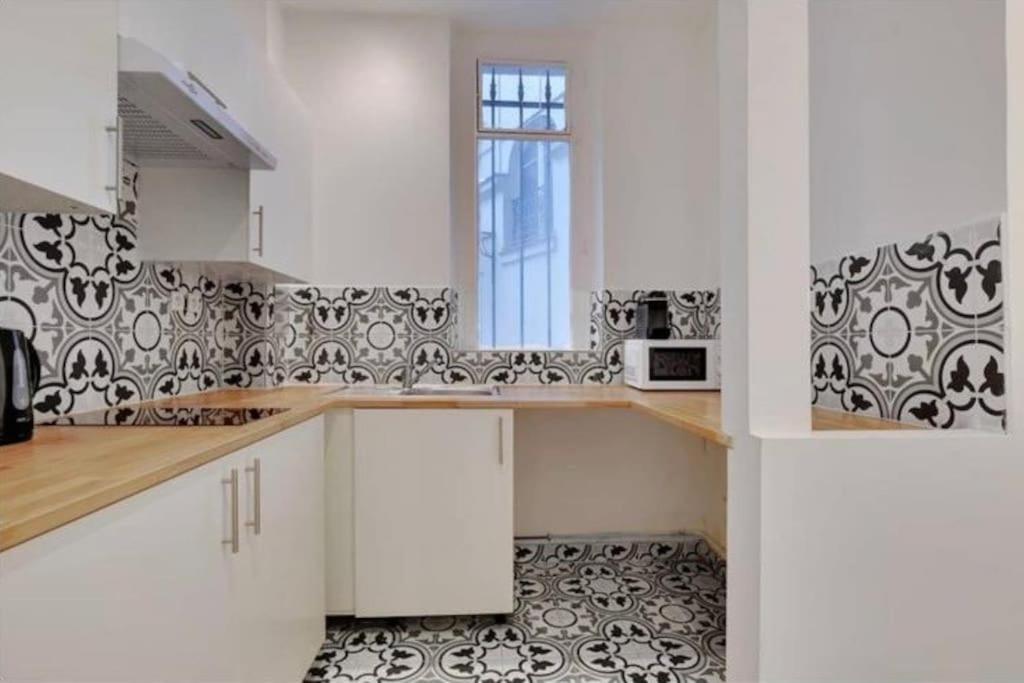 Appartement Magnifique Paris 18 Eksteriør billede